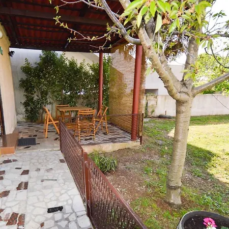 Holiday Home In Pula/Istrien 17365 Holiday home Stinjan